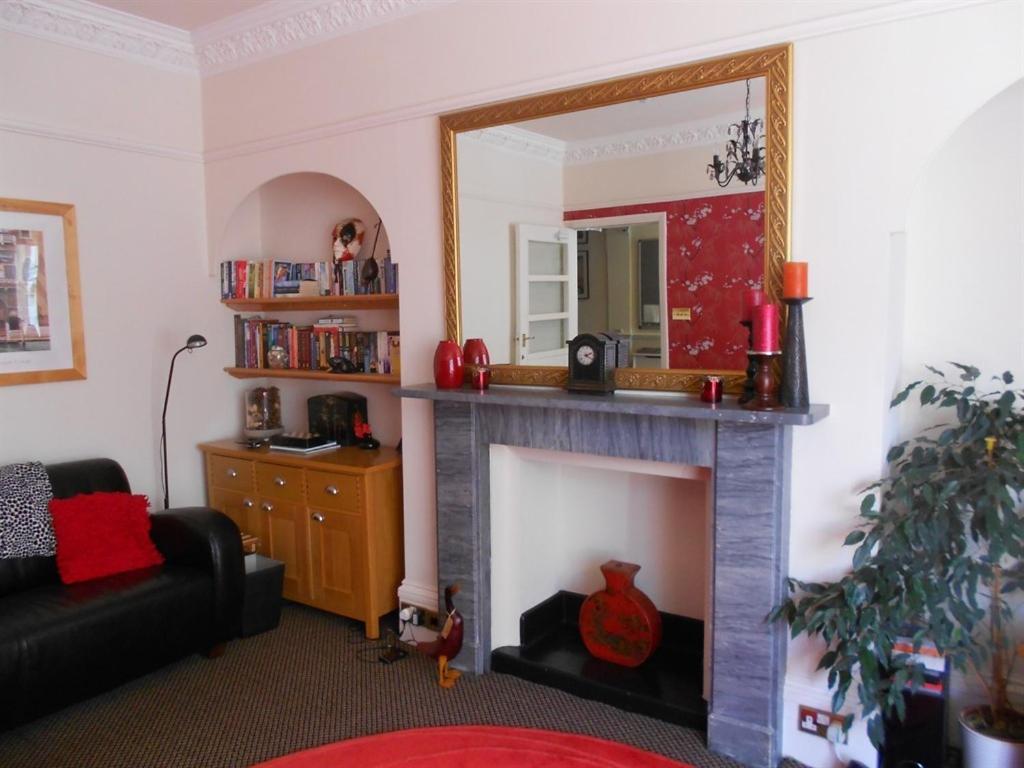 Cromwell House Hotel Eastbourne Ngoại thất bức ảnh